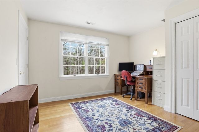 88 Drumlin Hill Rd, Bolton, MA 01740
