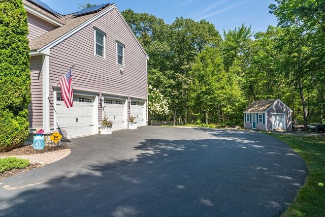 88 Drumlin Hill Rd, Bolton, MA 01740