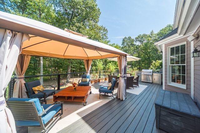 88 Drumlin Hill Rd, Bolton, MA 01740