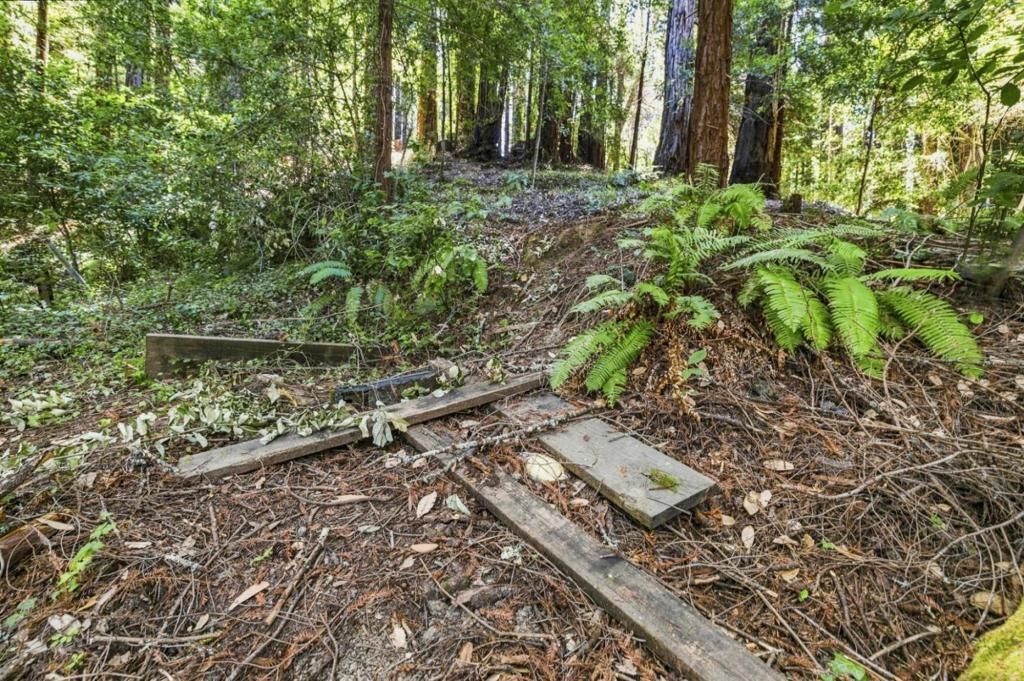 Image 13 of property listing at 1130 Blue Ridge Drive, Boulder Creek, CA 95006