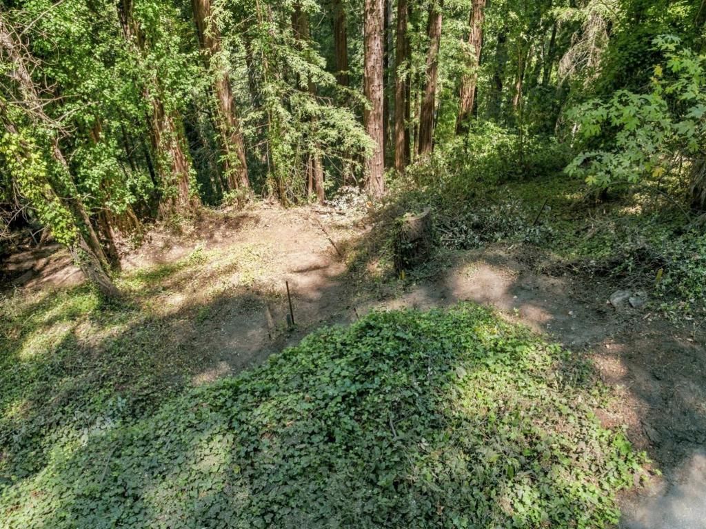 Image 21 of property listing at 1130 Blue Ridge Drive, Boulder Creek, CA 95006