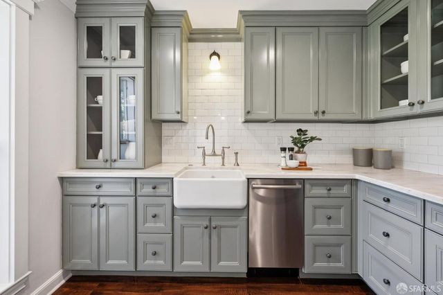 480 East Okeefe Street 201, East Palo Alto, CA 94303