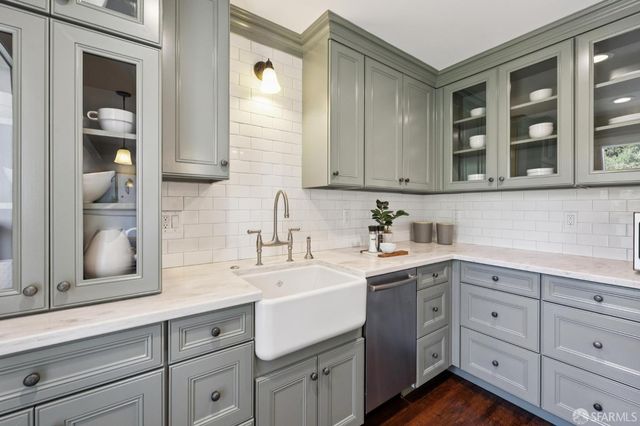 480 East Okeefe Street 201, East Palo Alto, CA 94303