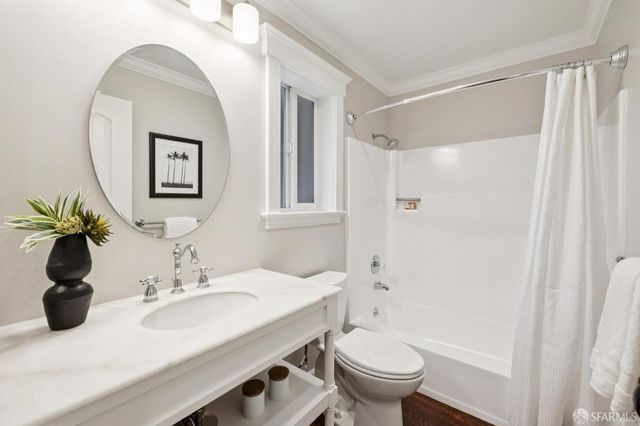 480 East Okeefe Street 201, East Palo Alto, CA 94303