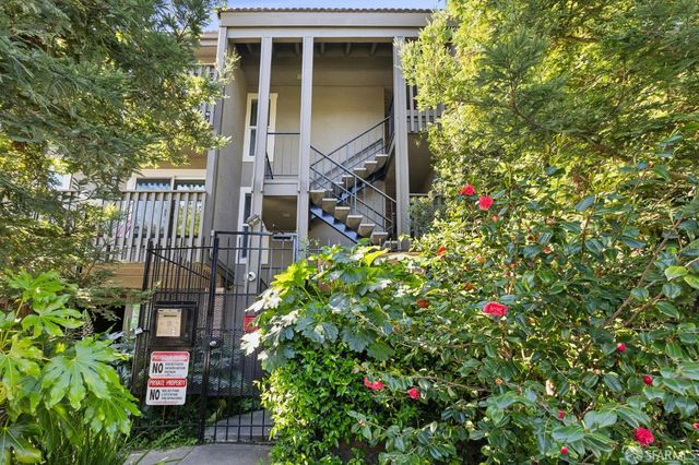 480 East Okeefe Street 201, East Palo Alto, CA 94303