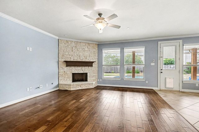 2419 Malaga Lane, League City, TX 77573