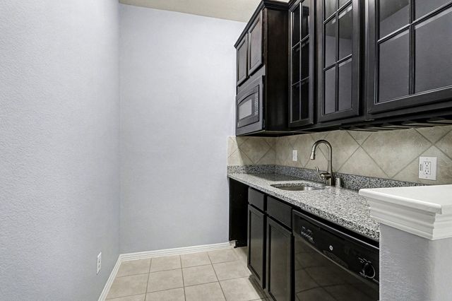 2419 Malaga Lane, League City, TX 77573