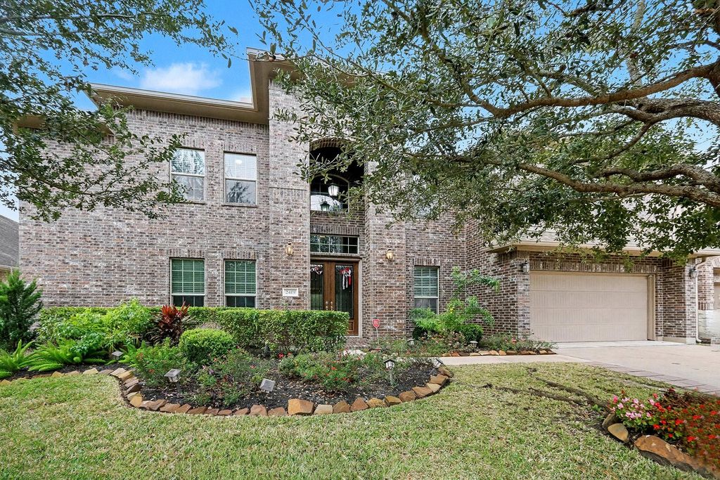 2419 Malaga Lane, League City, TX 77573