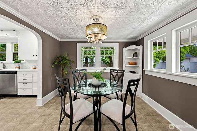 14622 18th Avenue SW, Burien, WA 98166