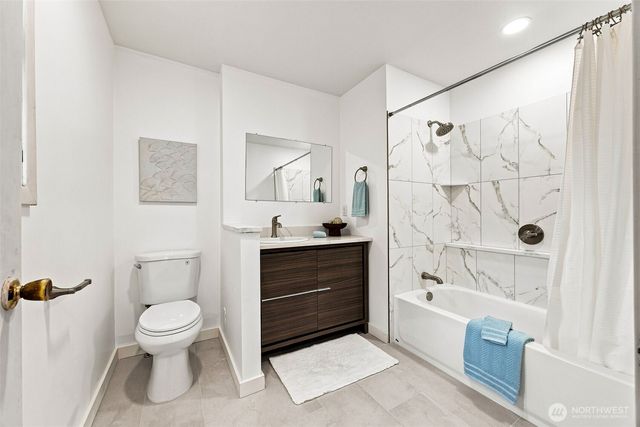 14622 18th Avenue SW, Burien, WA 98166