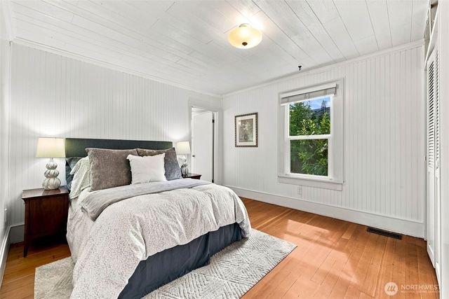 14622 18th Avenue SW, Burien, WA 98166