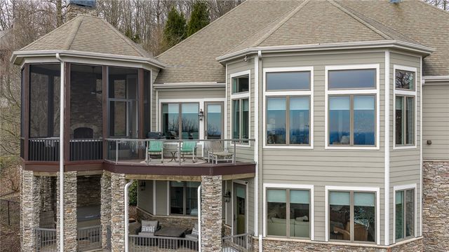 315 Blazing Star Trail, Landrum, SC 29356