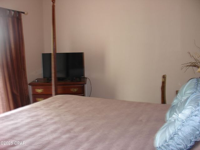 6212 N Lagoon Drive, Panama City, FL 32408