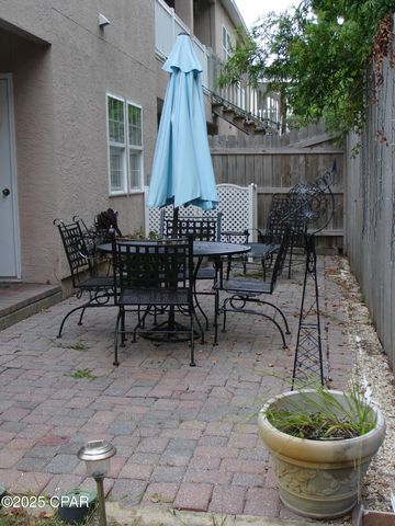 6212 N Lagoon Drive, Panama City, FL 32408