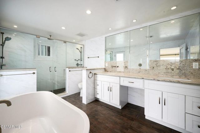 4613 Reforma Road, Woodland Hills, CA 91364