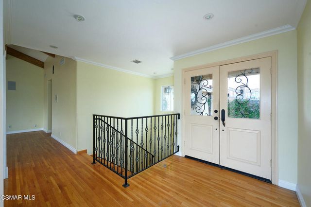 4613 Reforma Road, Woodland Hills, CA 91364