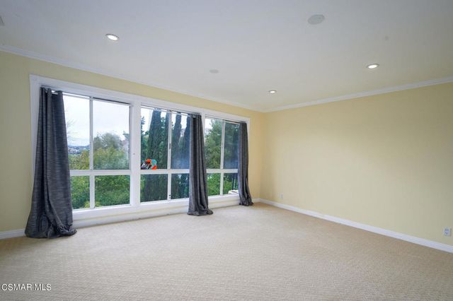 4613 Reforma Road, Woodland Hills, CA 91364