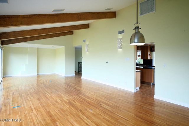 4613 Reforma Road, Woodland Hills, CA 91364