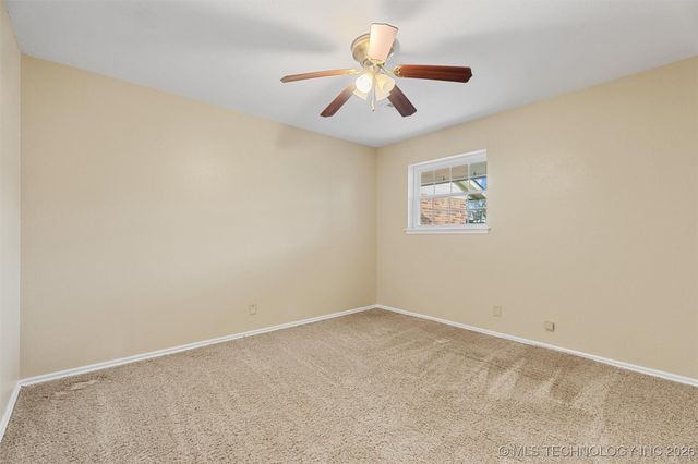 1001 May Lane, Bartlesville, OK 74006