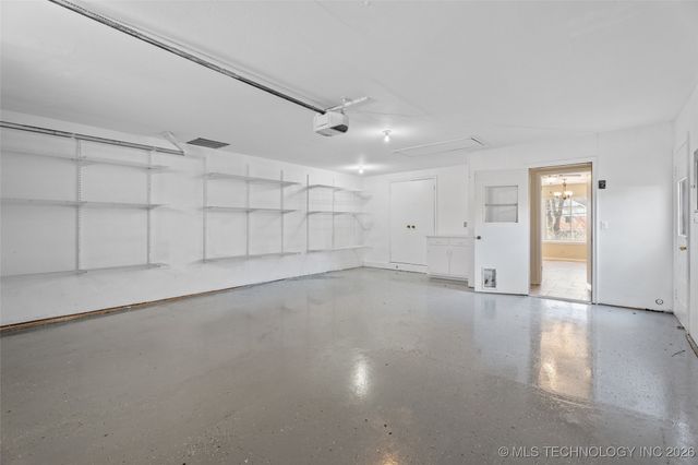 1001 May Lane, Bartlesville, OK 74006