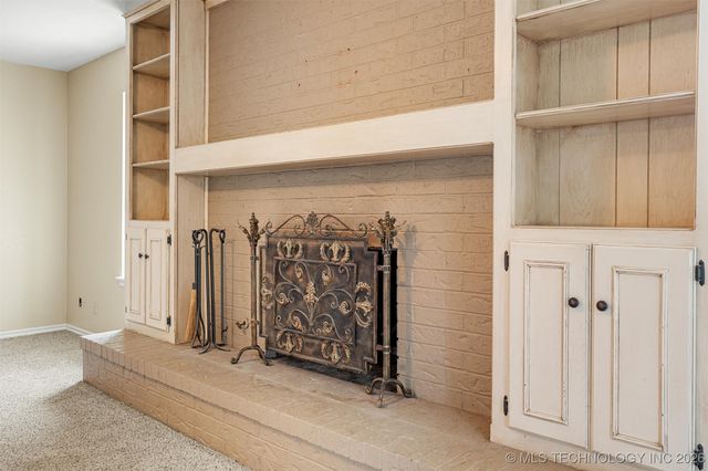 1001 May Lane, Bartlesville, OK 74006