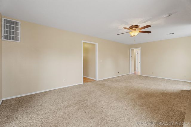 1001 May Lane, Bartlesville, OK 74006