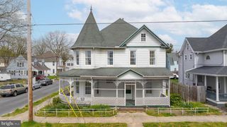 402 E POPLAR ST, Seaford, DE 19973