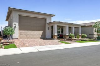 346 Torrelli Falls Avenue, Henderson, NV 89011