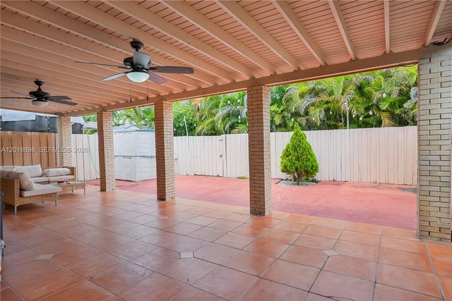 4909 SW 135th Ct, Miami, FL 33175