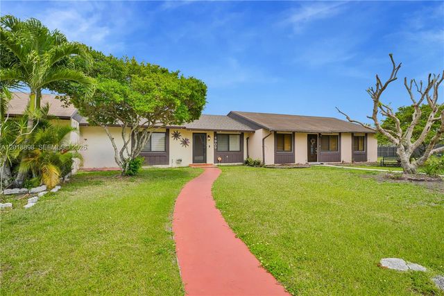 4909 SW 135th Ct, Miami, FL 33175