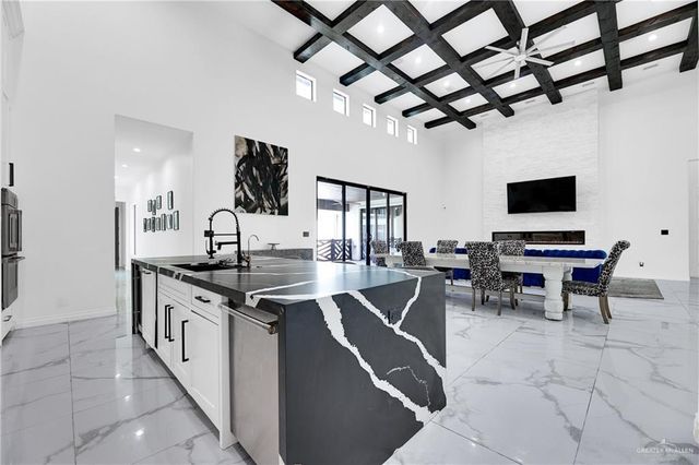 5607 N 6th Lane, Mcallen, TX 78504