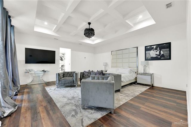 5607 N 6th Lane, Mcallen, TX 78504