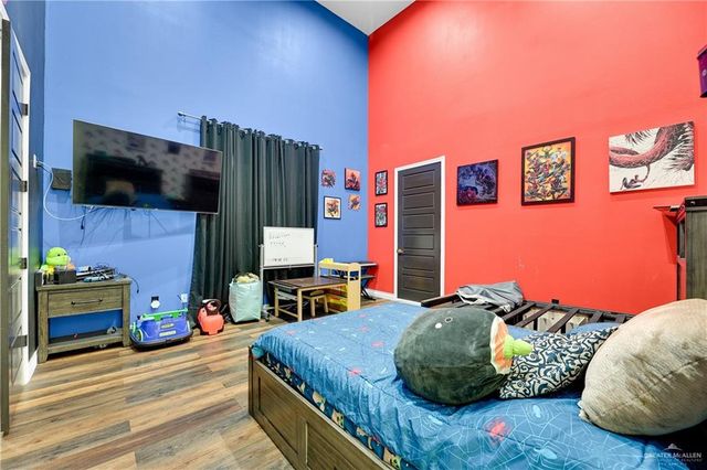 5607 N 6th Lane, Mcallen, TX 78504