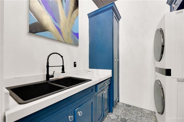 5607 N 6th Lane, Mcallen, TX 78504