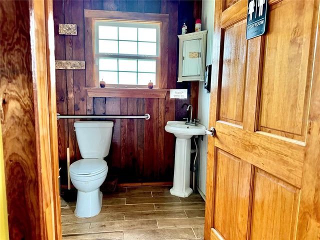 219 W SEMINOLE AVENUE, Bushnell, FL 33513