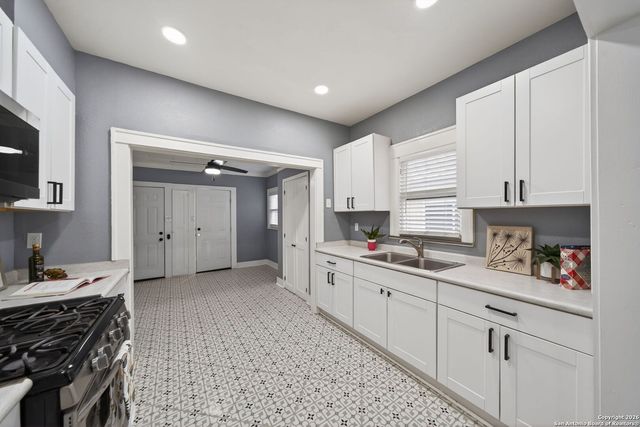 306 Walton Ave, San Antonio, TX 78225