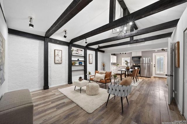 306 Walton Ave, San Antonio, TX 78225