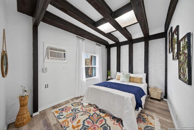 306 Walton Ave, San Antonio, TX 78225