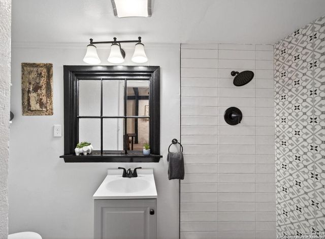 306 Walton Ave, San Antonio, TX 78225