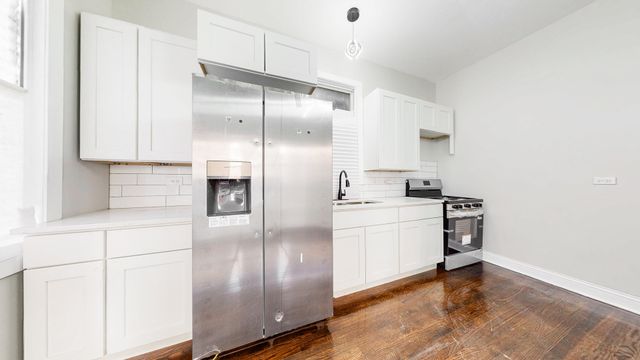 6137 S Morgan Street, Chicago, IL 60621