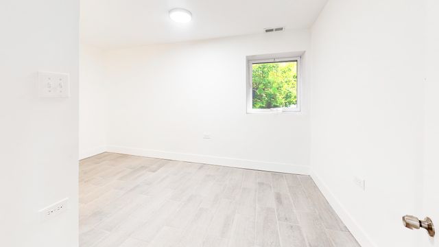 6137 S Morgan Street, Chicago, IL 60621