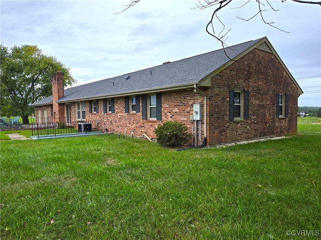 3049 Farmville Road, Farmville, VA 23901