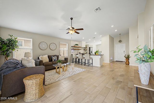 11240 E WALLFLOWER Lane, Florence, AZ 85132