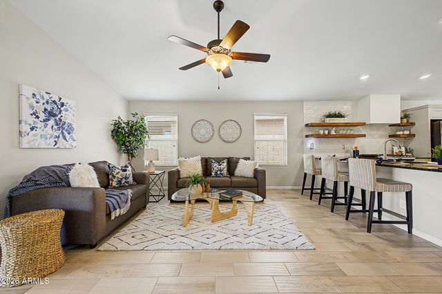 11240 E WALLFLOWER Lane, Florence, AZ 85132