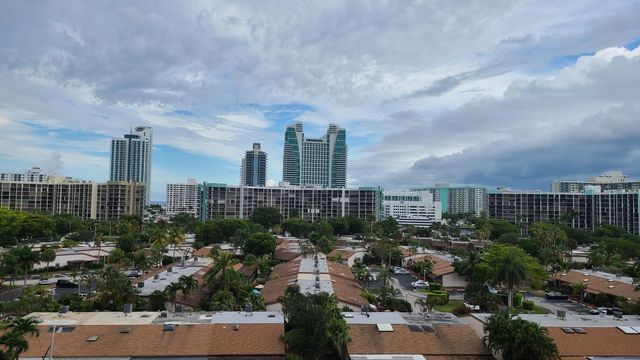 2500 Parkview Drive 802, Hallandale Beach, FL 33009