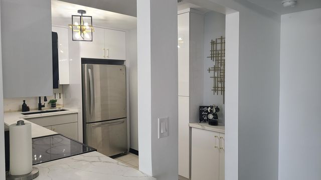 2500 Parkview Drive 802, Hallandale Beach, FL 33009