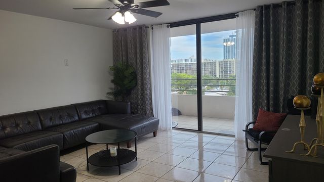 2500 Parkview Drive 802, Hallandale Beach, FL 33009