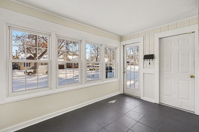 3259 Drew Avenue N, Robbinsdale, MN 55422