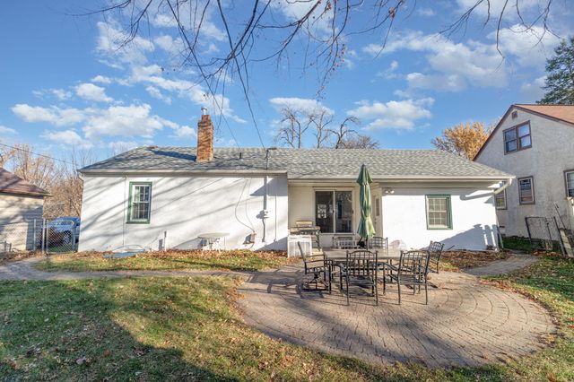 3259 Drew Avenue N, Robbinsdale, MN 55422