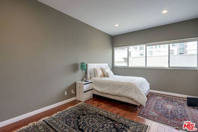 10701 Wilshire 1206, Los Angeles, CA 90024